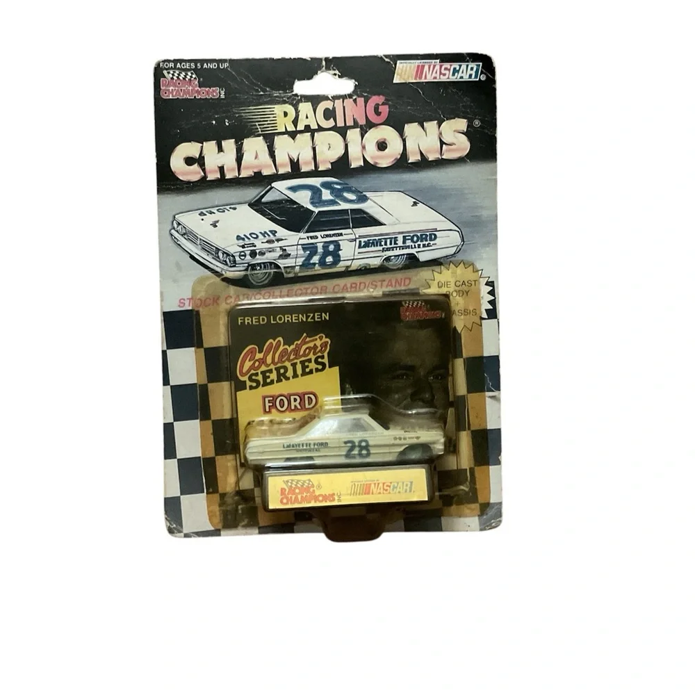 Assorted Die-Cast Racing Cars Collection - Picture 13 of 14